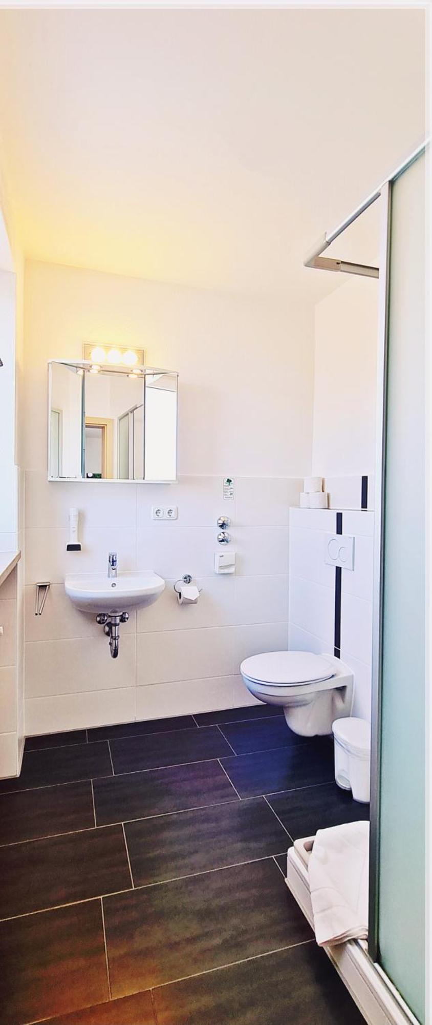 Hotel Krone โคนิกส์บรุนน์ ภายนอก รูปภาพ