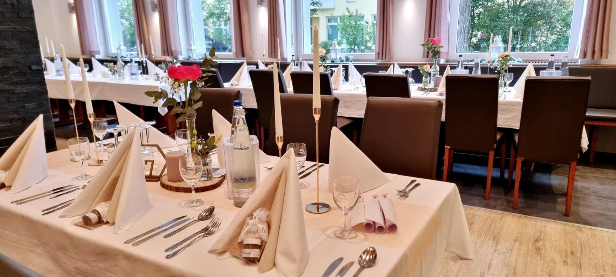 Hotel Krone โคนิกส์บรุนน์ ภายนอก รูปภาพ