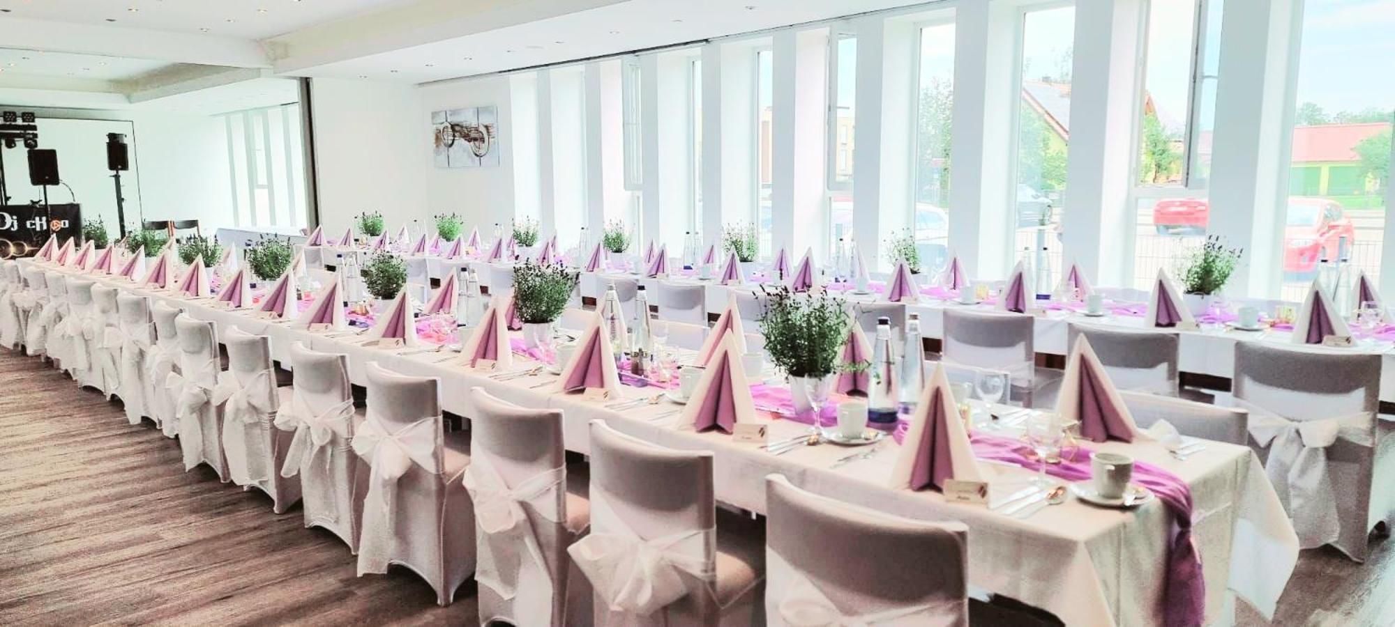 Hotel Krone โคนิกส์บรุนน์ ภายนอก รูปภาพ